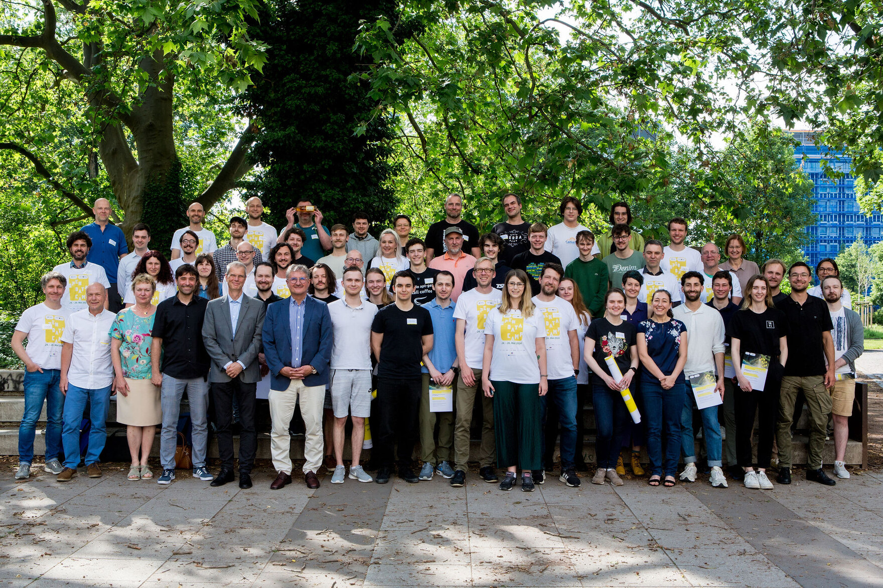 Gruppenfoto aller Teilnehmenden am Open Data Camp